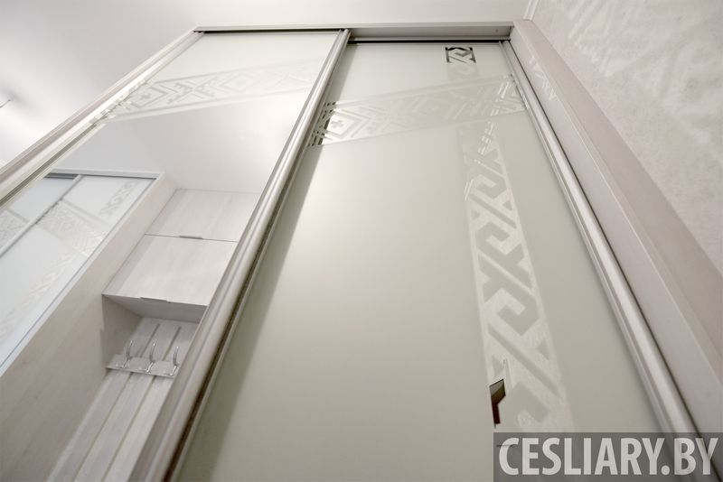 Шафа-купэ на вул. Лапаціна